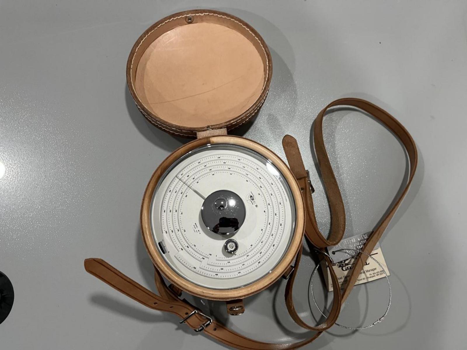 ./imagenes/INVOICE/2019/17410/MEDIDOR DE ALTITUD AMERICAN PAULIN SYSTEM M1-6 (3).JPG